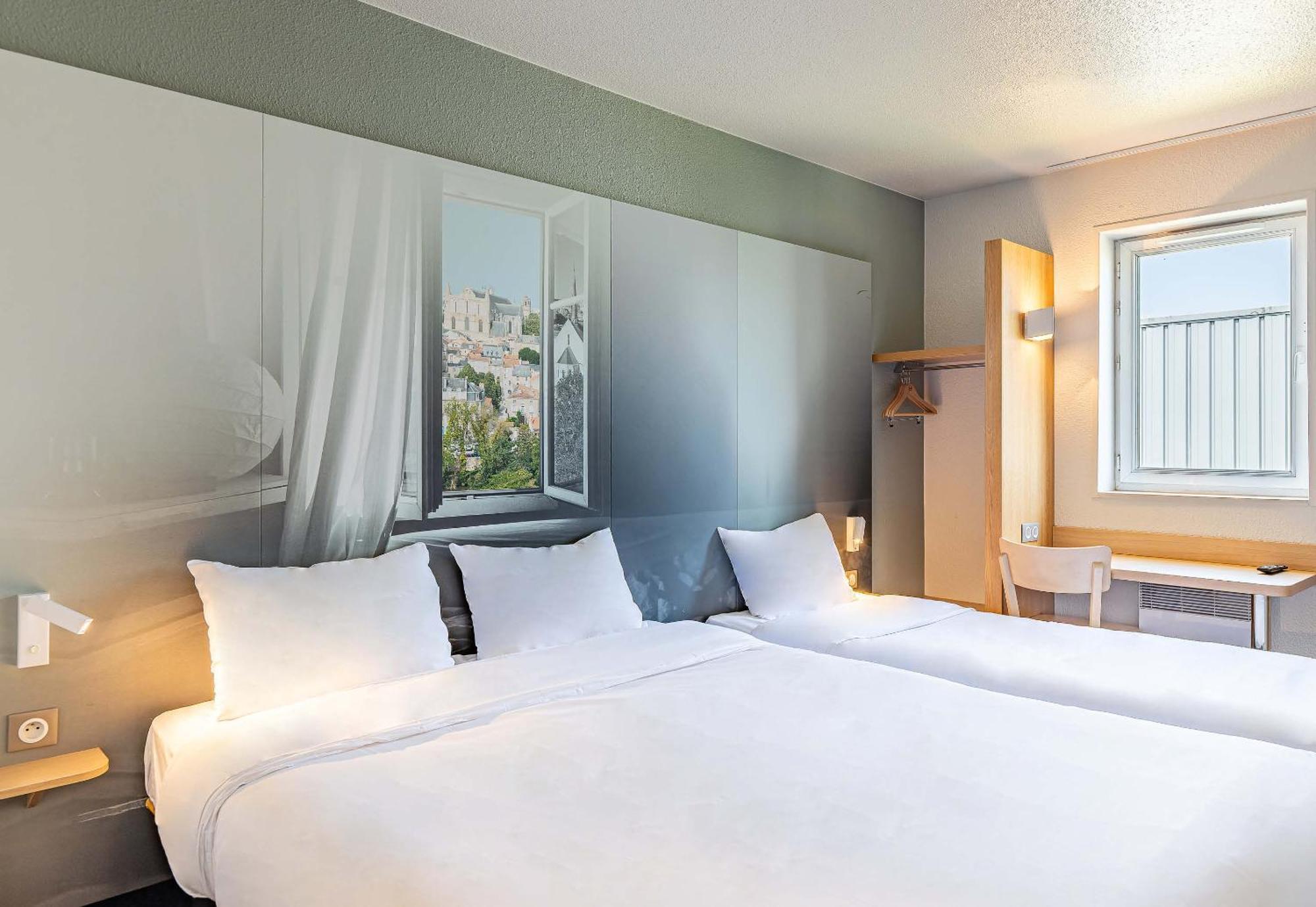 B&B Hotel Poitiers 1 Futuroscope Chasseneuil-du-Poitou Ngoại thất bức ảnh